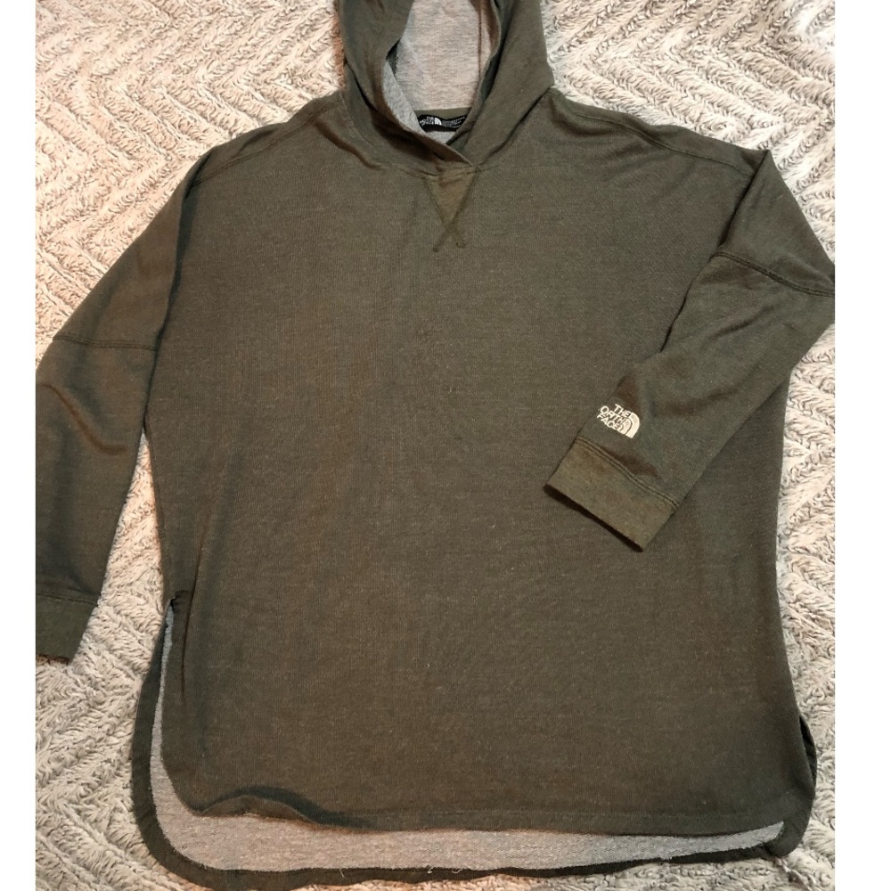 Oversized quarter sleeve hoodie